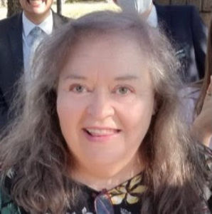 Meet your Posher, Cynthia